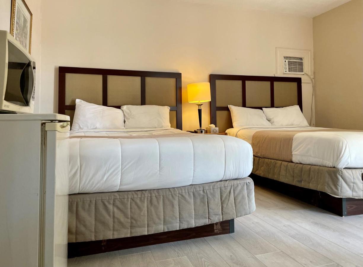 Motel Saint-Hilaire Mont-Saint-Hilaire Zewnętrze zdjęcie