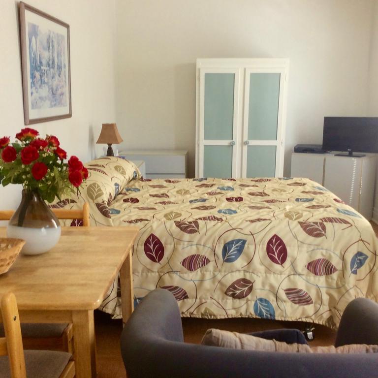 Motel Saint-Hilaire Mont-Saint-Hilaire Zewnętrze zdjęcie