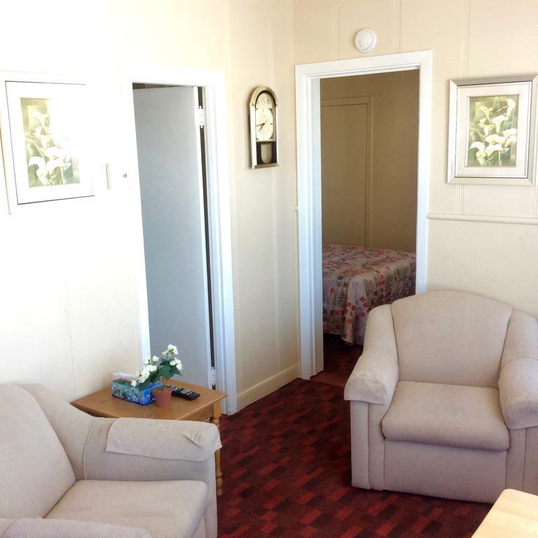 Motel Saint-Hilaire Mont-Saint-Hilaire Zewnętrze zdjęcie